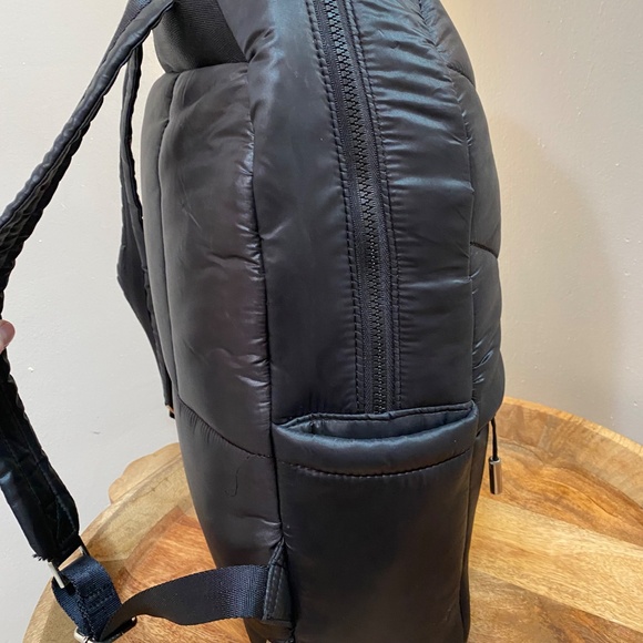 Caraa x Athleta Black Commuter Backpack - Picture 6 of 10